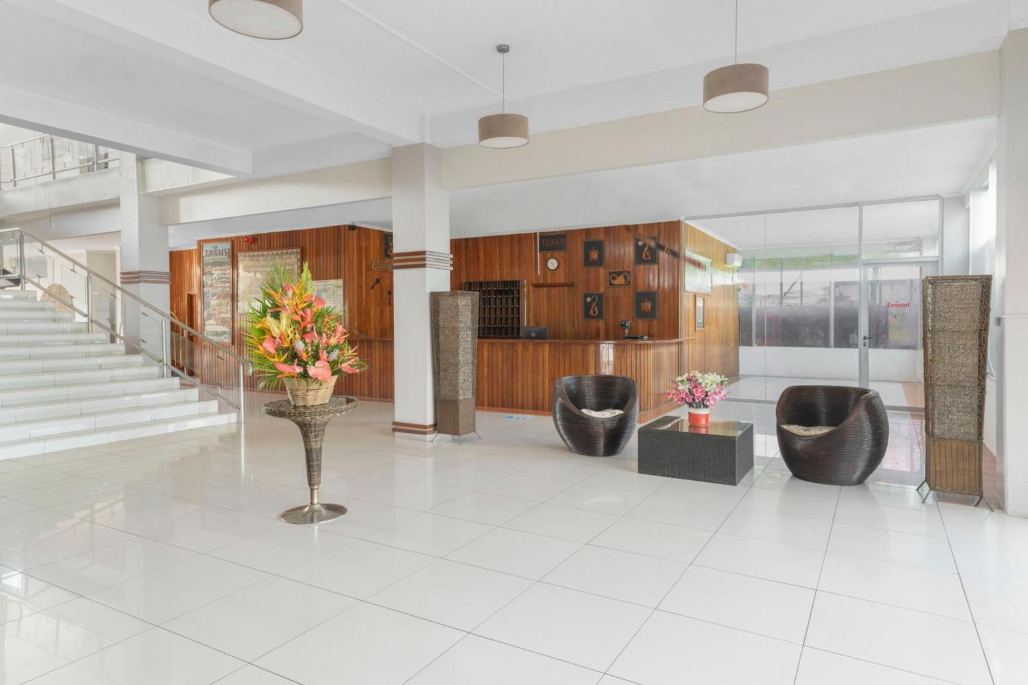 Trans International Hotel Nadi Extérieur photo